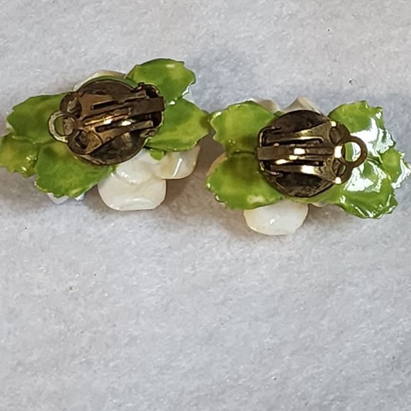 Vintage Artone Bone China Flower Brooch Pin & Screwback Earrings Set England Yel - Picture 2 of 6